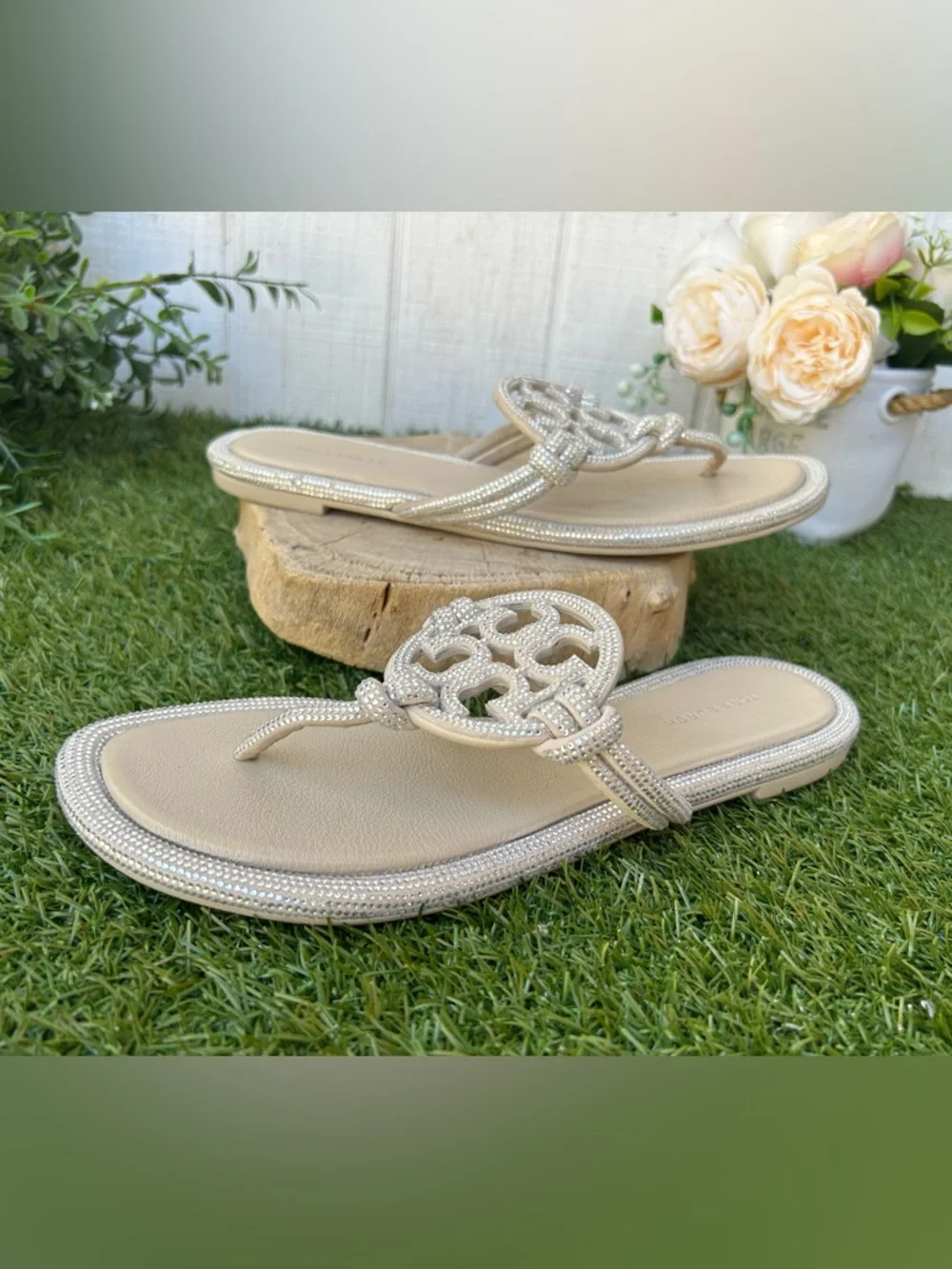 TORY BURCH Best Seller MILLER PAVÉ KNOTTED SANDAL 7.5 preowned  $300 Stone Gray